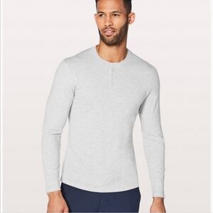 Lululemon Men’s 5-Year Basic Long Sleeve Henley Large